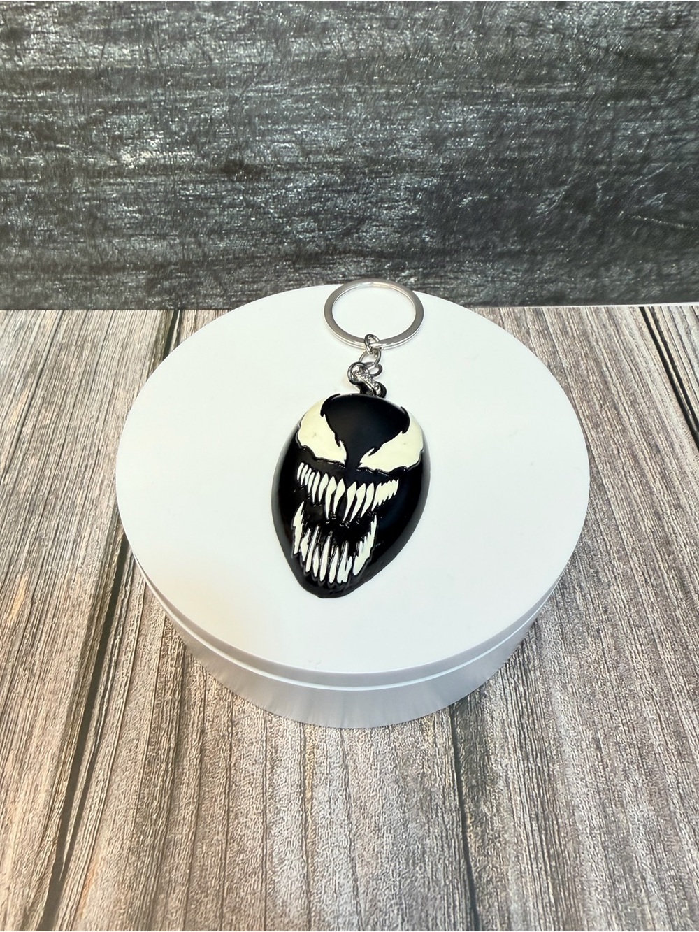 Black and Cream Venom Face Keychain